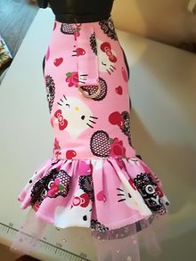 Розови роклички Hello Kitty