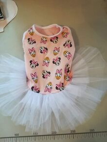 Розови роклички с Мики Маус с поличка от тюл